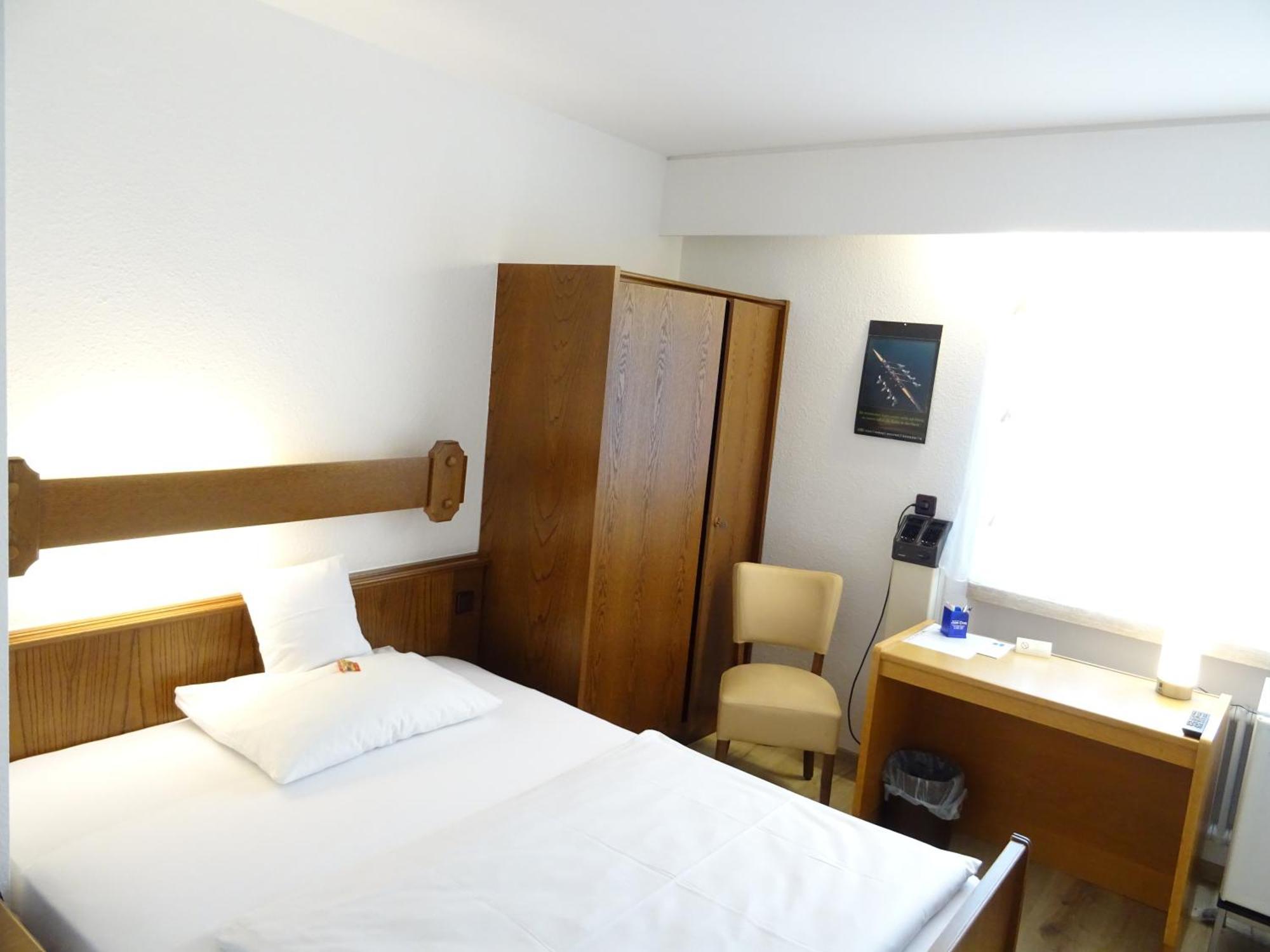 Aparthotel Zum Dom Kleinblittersdorf Eksteriør billede